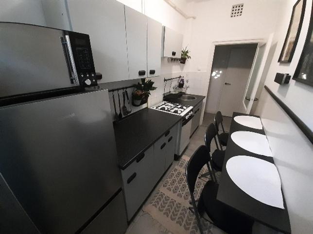 If-ju-lak Apartment